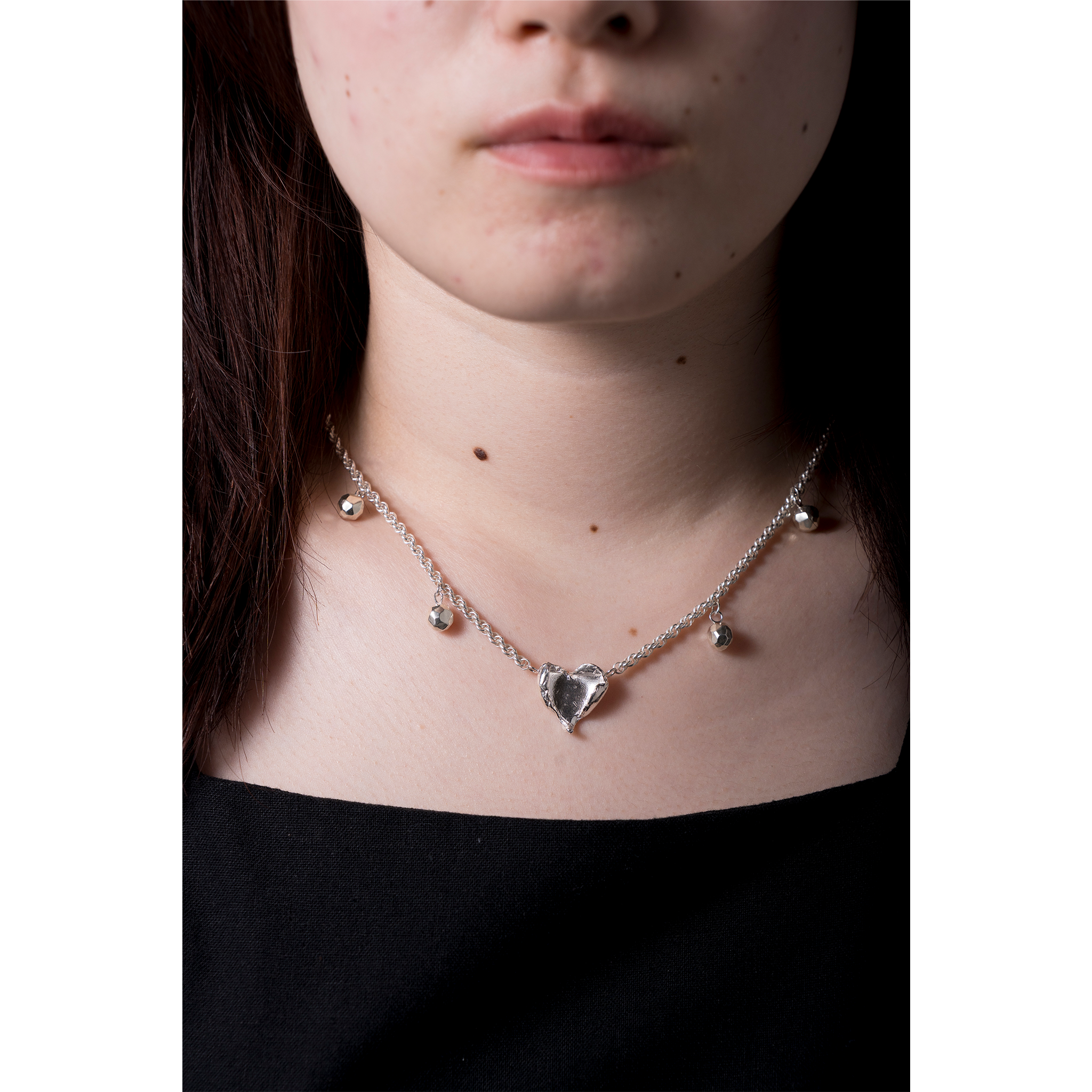 PETAL HEART NECKLACE