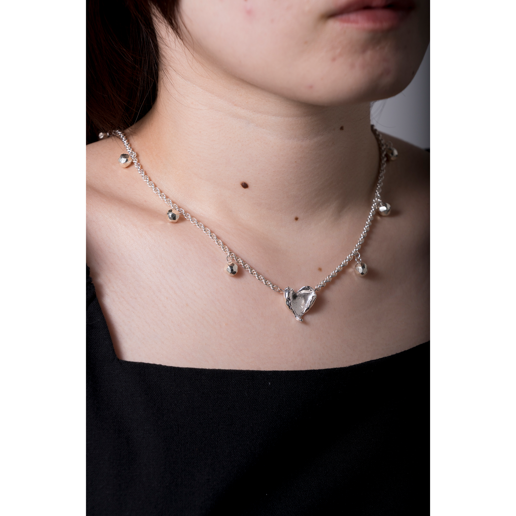 PETAL HEART NECKLACE