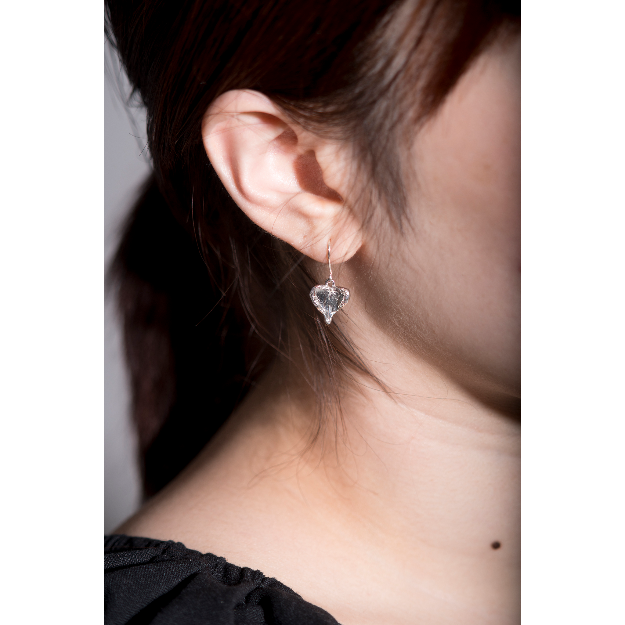 PETAL HEART EARRINGS