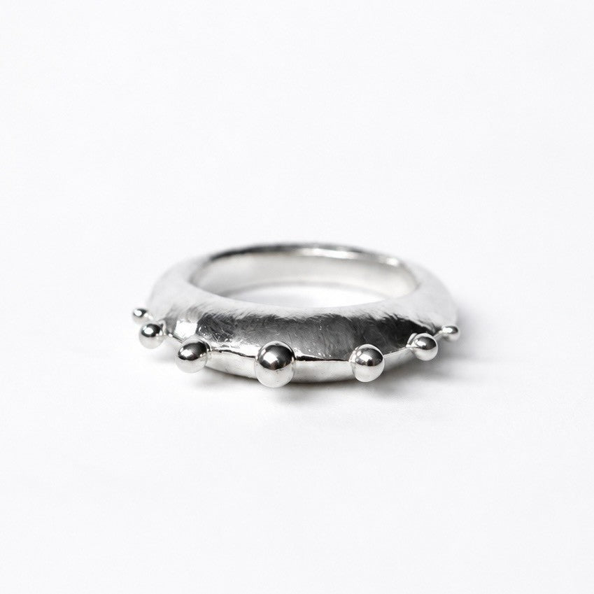 ROUNDED RAINDROPS RING